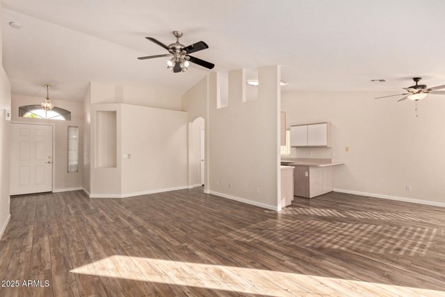 7927 E CABALLERO Street, Mesa, AZ 85207