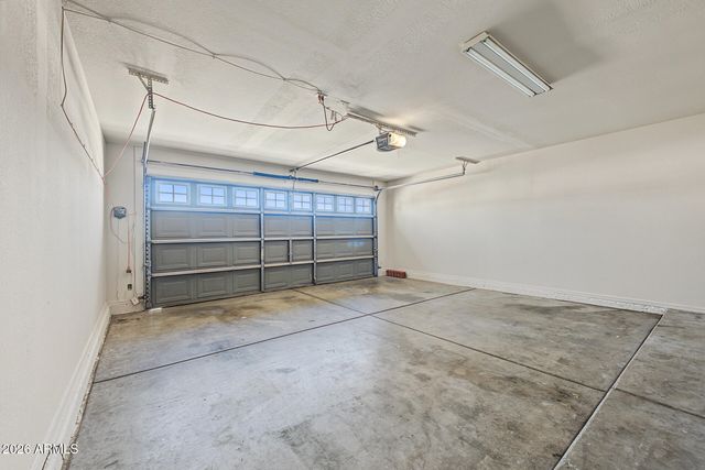 5458 N 77TH Drive, Glendale, AZ 85303