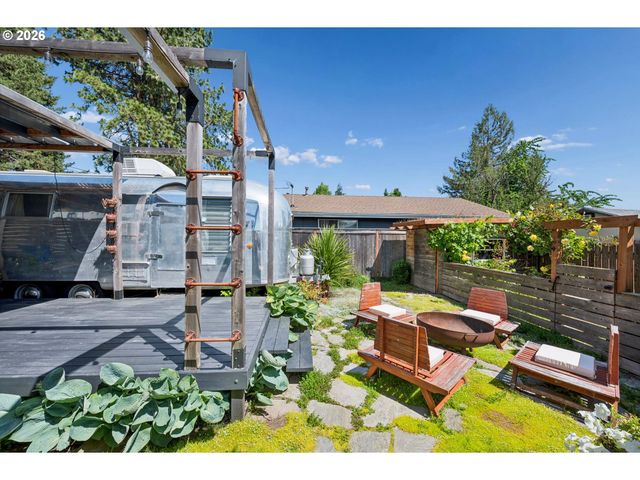 5090 Sw 141ST Ave, Beaverton, OR 97005