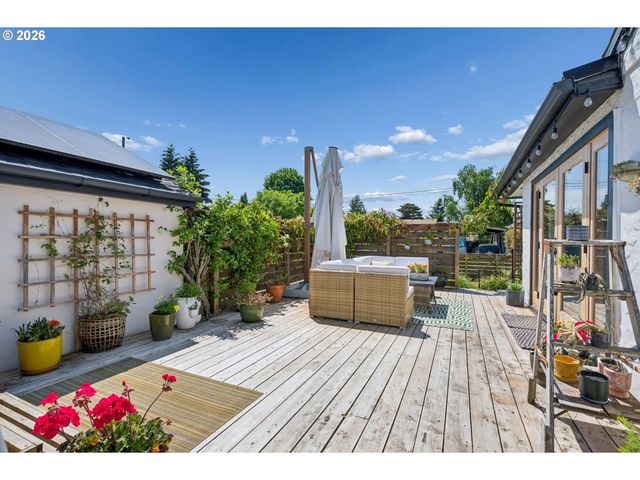 5090 Sw 141ST Ave, Beaverton, OR 97005