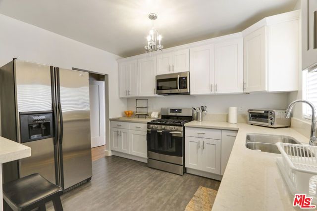 838 N Sycamore Avenue, Los Angeles, CA 90046