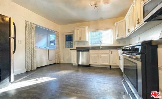 838 N Sycamore Avenue, Los Angeles, CA 90046