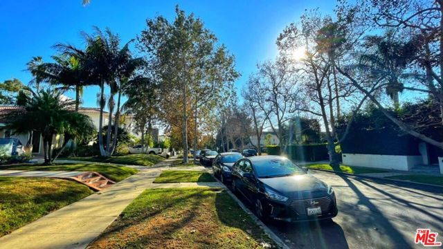 838 N Sycamore Avenue, Los Angeles, CA 90046