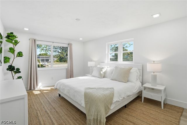 1040 Kings Crown DR, Sanibel, FL 33957