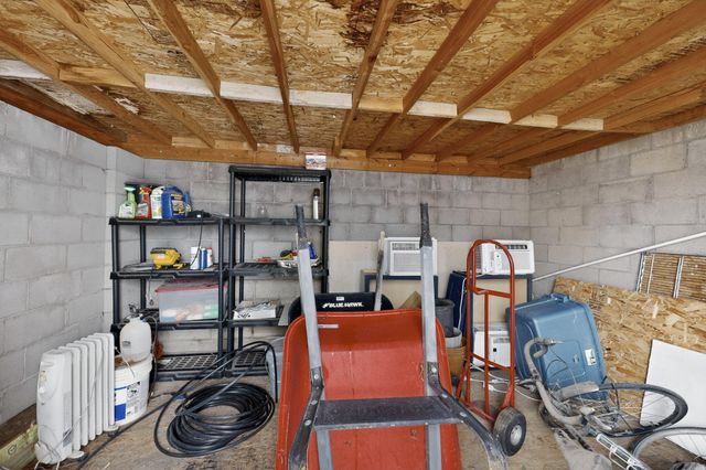 433 Loma Hermosa Drive NW, Albuquerque, NM 87105