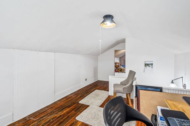 106 2Nd Street, Winona Lake, IN 46590