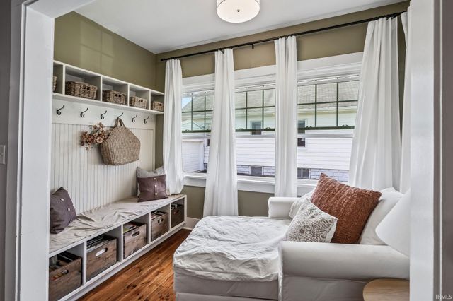 106 2Nd Street, Winona Lake, IN 46590