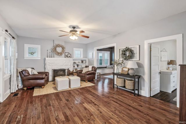 106 2Nd Street, Winona Lake, IN 46590