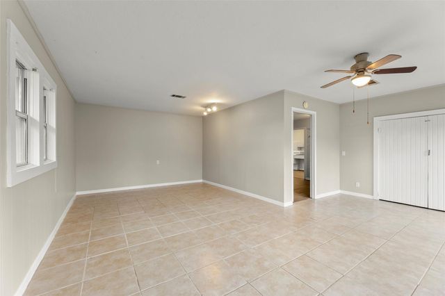 1327 Hodges Lane, Wharton, TX 77488