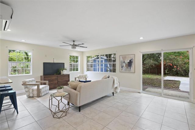 6311 37TH AVENUE N, St Petersburg, FL 33710