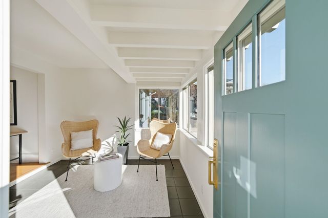 2401 Carleton Street, Berkeley, CA 94704