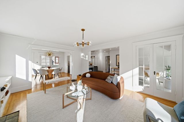 2401 Carleton Street, Berkeley, CA 94704