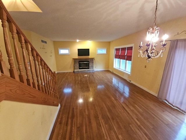 1523 St Albert The Great Drive, Sun Prairie, WI 53590