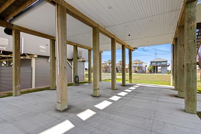 13231 Gulf Beach Drive, Freeport, TX 77541