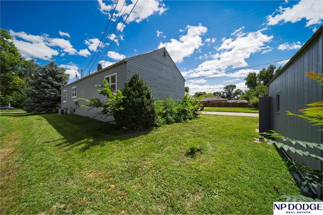 1805 N Platte Avenue, Fremont, NE 68025