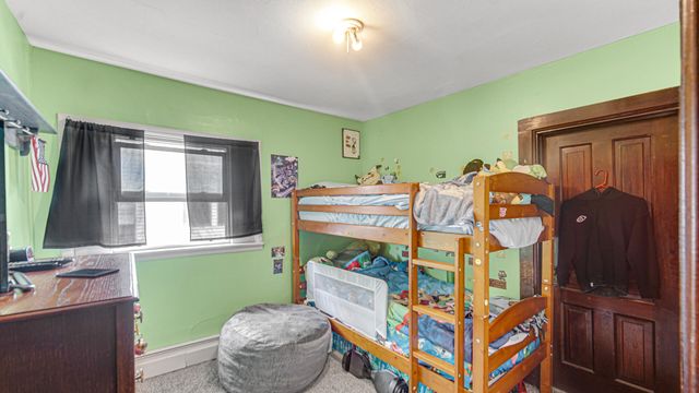 404 Maple Avenue, La Porte, IN 46350