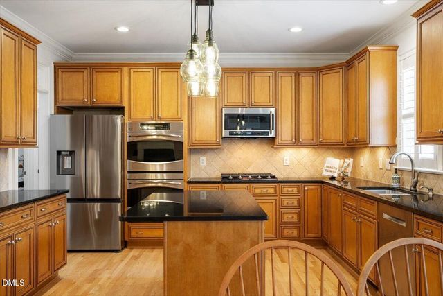 110 Lantern Ridge Lane, Cary, NC 27519