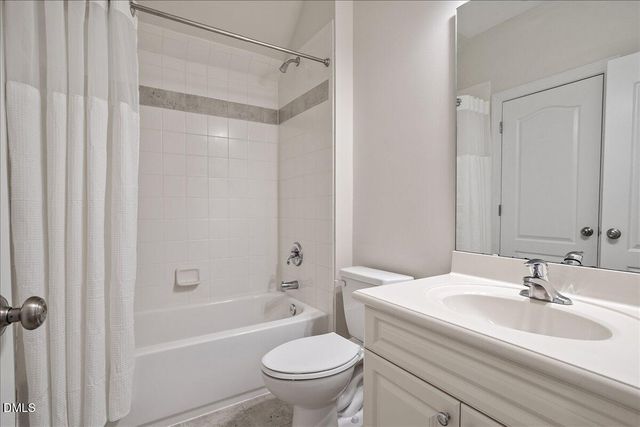 110 Lantern Ridge Lane, Cary, NC 27519