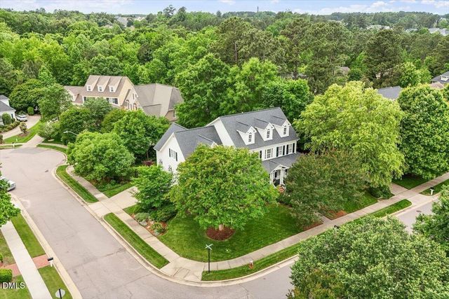 110 Lantern Ridge Lane, Cary, NC 27519