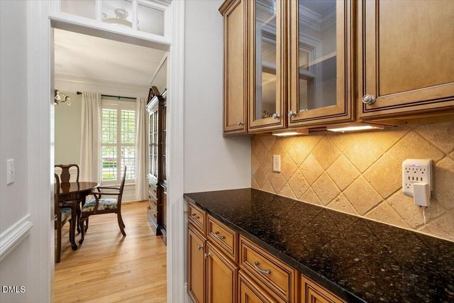 110 Lantern Ridge Lane, Cary, NC 27519