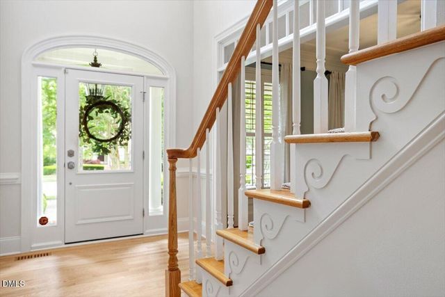 110 Lantern Ridge Lane, Cary, NC 27519