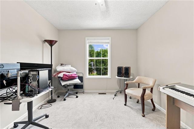 525 Parma Way, Gardner, KS 66030