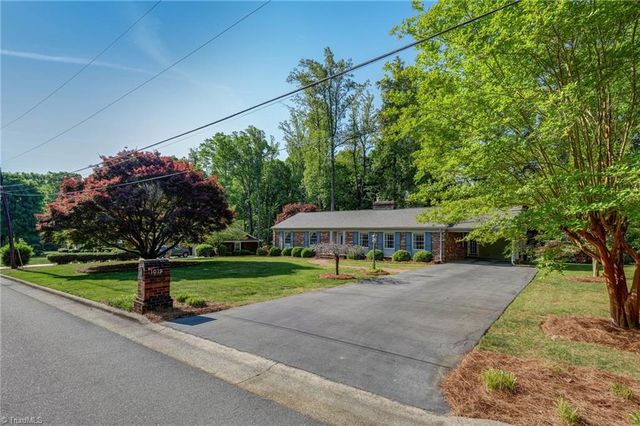 1019 Sherwood Drive, Reidsville, NC 27320