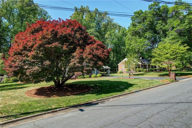 1019 Sherwood Drive, Reidsville, NC 27320