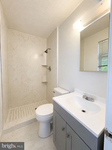 6204 CIPRIANO RD, Lanham, MD 20706