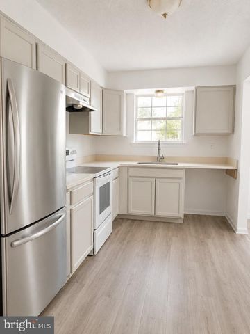 6204 CIPRIANO RD, Lanham, MD 20706
