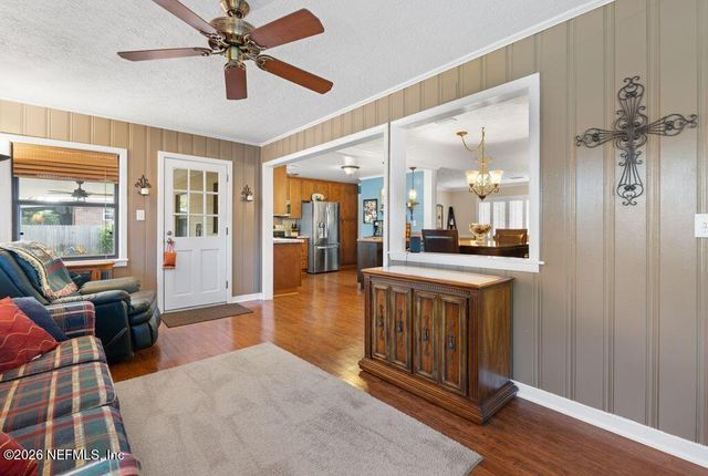 1303 BELLEMEADE Boulevard, Jacksonville, FL 32211