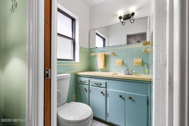 1303 BELLEMEADE Boulevard, Jacksonville, FL 32211