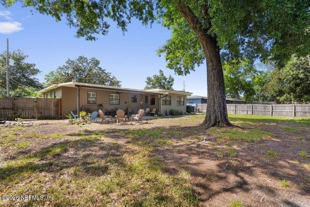 1303 BELLEMEADE Boulevard, Jacksonville, FL 32211