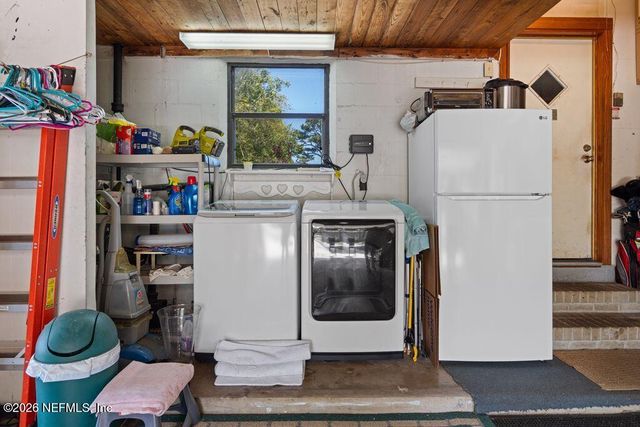 1303 BELLEMEADE Boulevard, Jacksonville, FL 32211