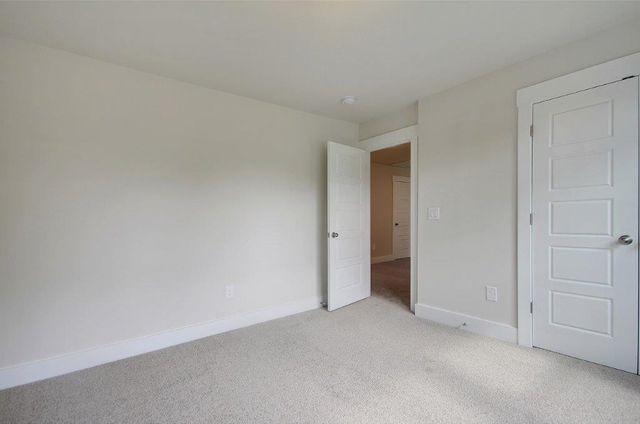 1100 Creek Pointe Drive, Moncks Corner, SC 29461