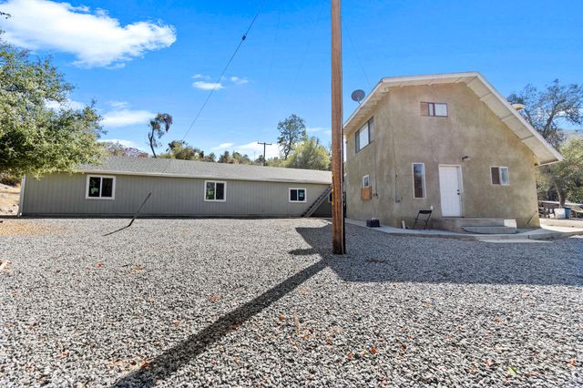 43520 Brookside Road, Miramonte, CA 93641