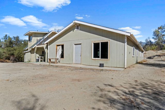 43520 Brookside Road, Miramonte, CA 93641