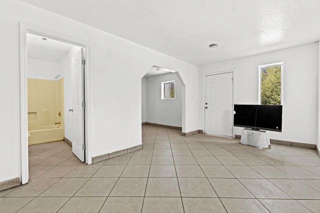 43520 Brookside Road, Miramonte, CA 93641