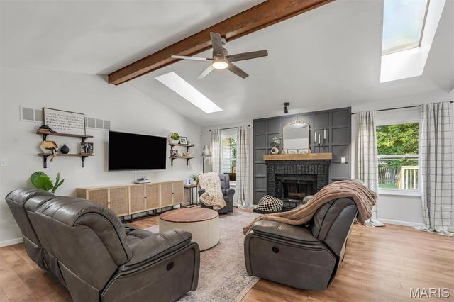 2003 Krause Hill Place, Florissant, MO 63031