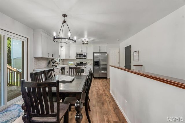 2003 Krause Hill Place, Florissant, MO 63031