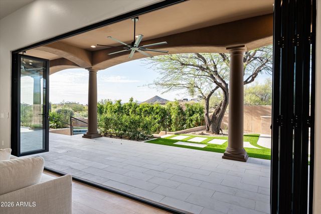 10914 E CINDER CONE Trail, Scottsdale, AZ 85262
