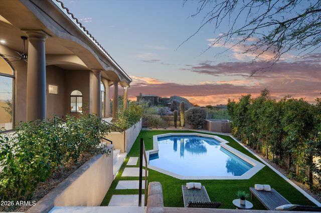 10914 E CINDER CONE Trail, Scottsdale, AZ 85262