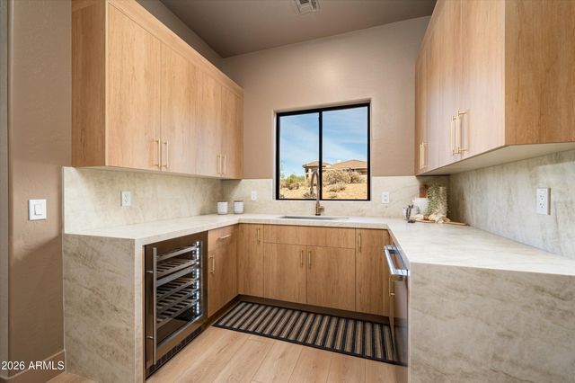 10914 E CINDER CONE Trail, Scottsdale, AZ 85262