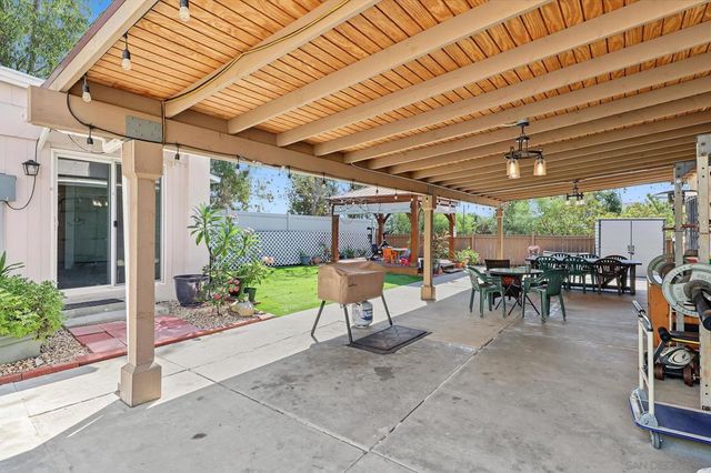 2055 Stillman Pl, San Diego, CA 92139