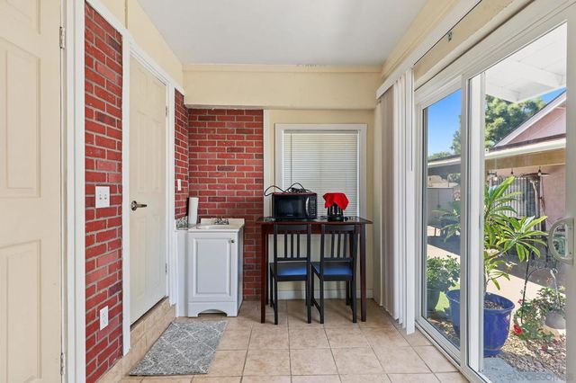 2055 Stillman Pl, San Diego, CA 92139
