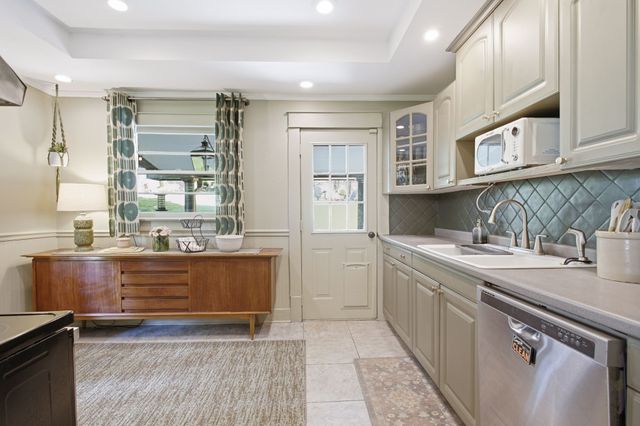 700 Mitchell Ave, Columbia, TN 38401