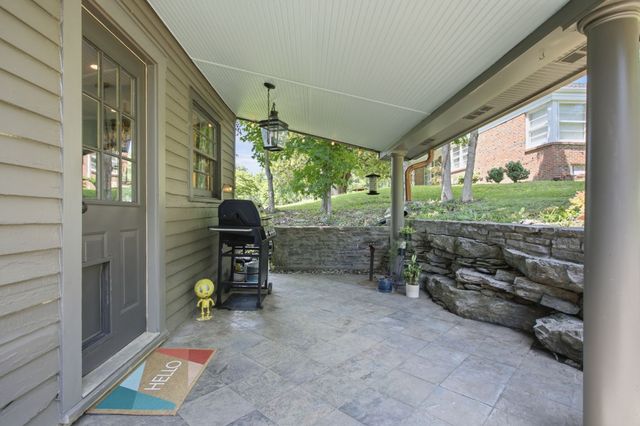 700 Mitchell Ave, Columbia, TN 38401