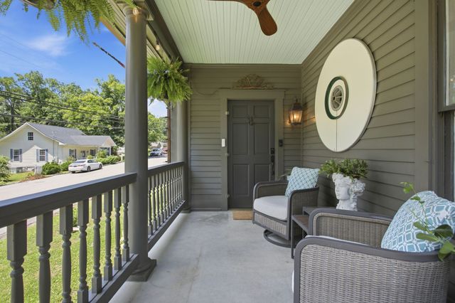 700 Mitchell Ave, Columbia, TN 38401