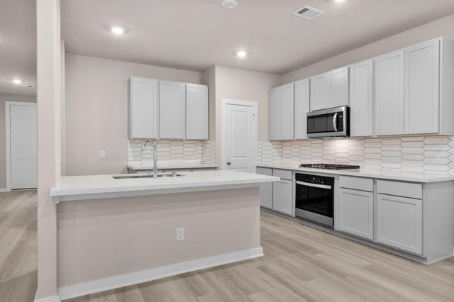 12335 Ridge Top Court, Conroe, TX 77304