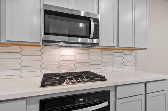 12335 Ridge Top Court, Conroe, TX 77304